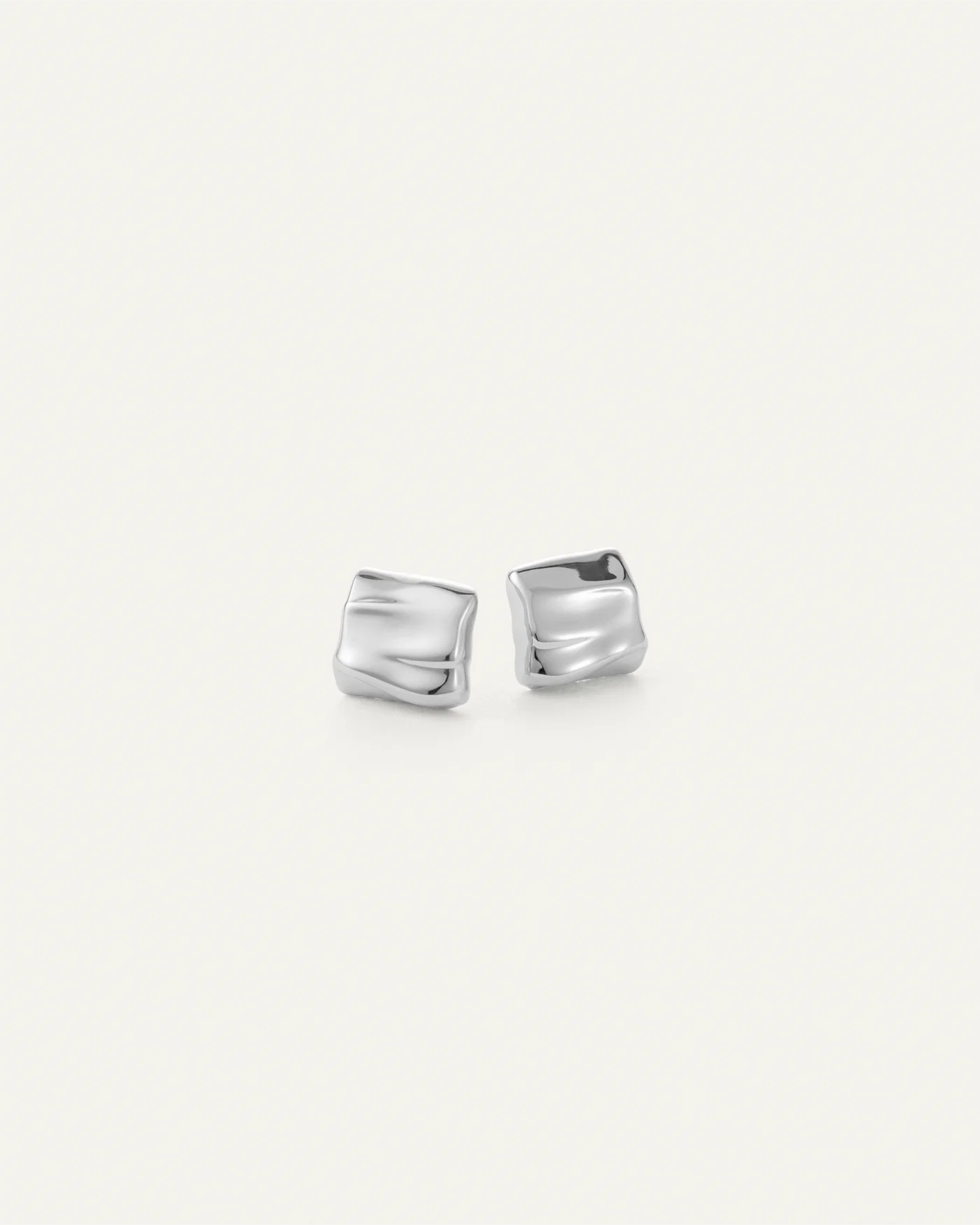 Mini Sundra Earrings in Silver