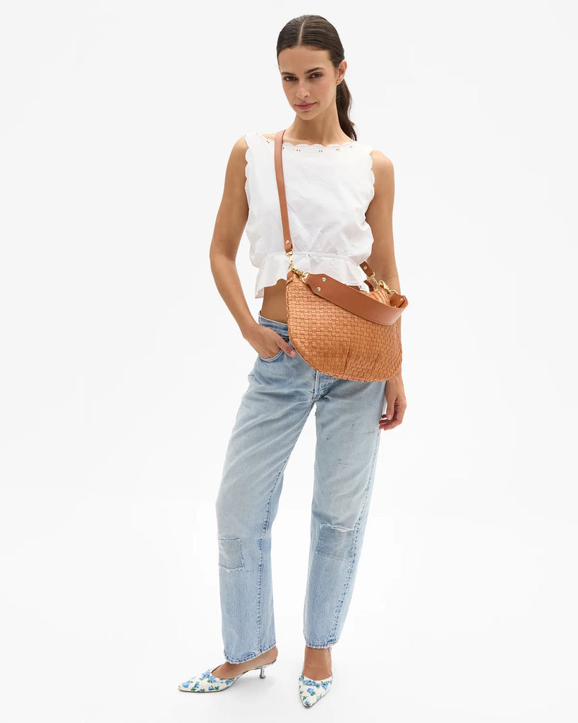 Moyen Messenger in Natural Woven Checker