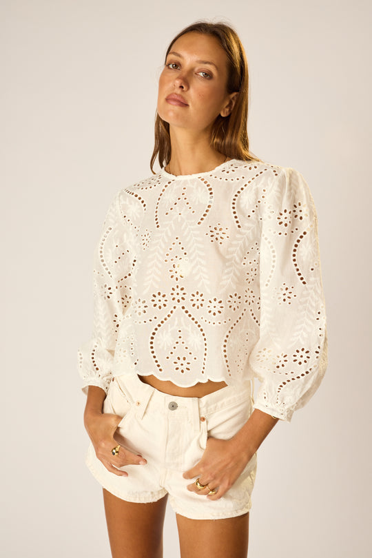 Lisa Top in Athena Embroidery Salt