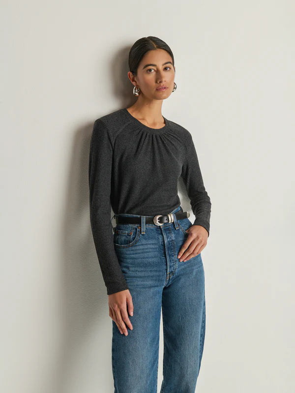 Alejandra Long Sleeve Tee in Heather Charcoal