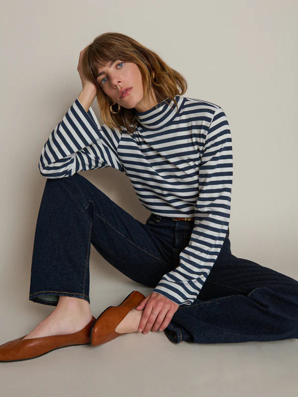 Neo Turtleneck in Seascape Stripe