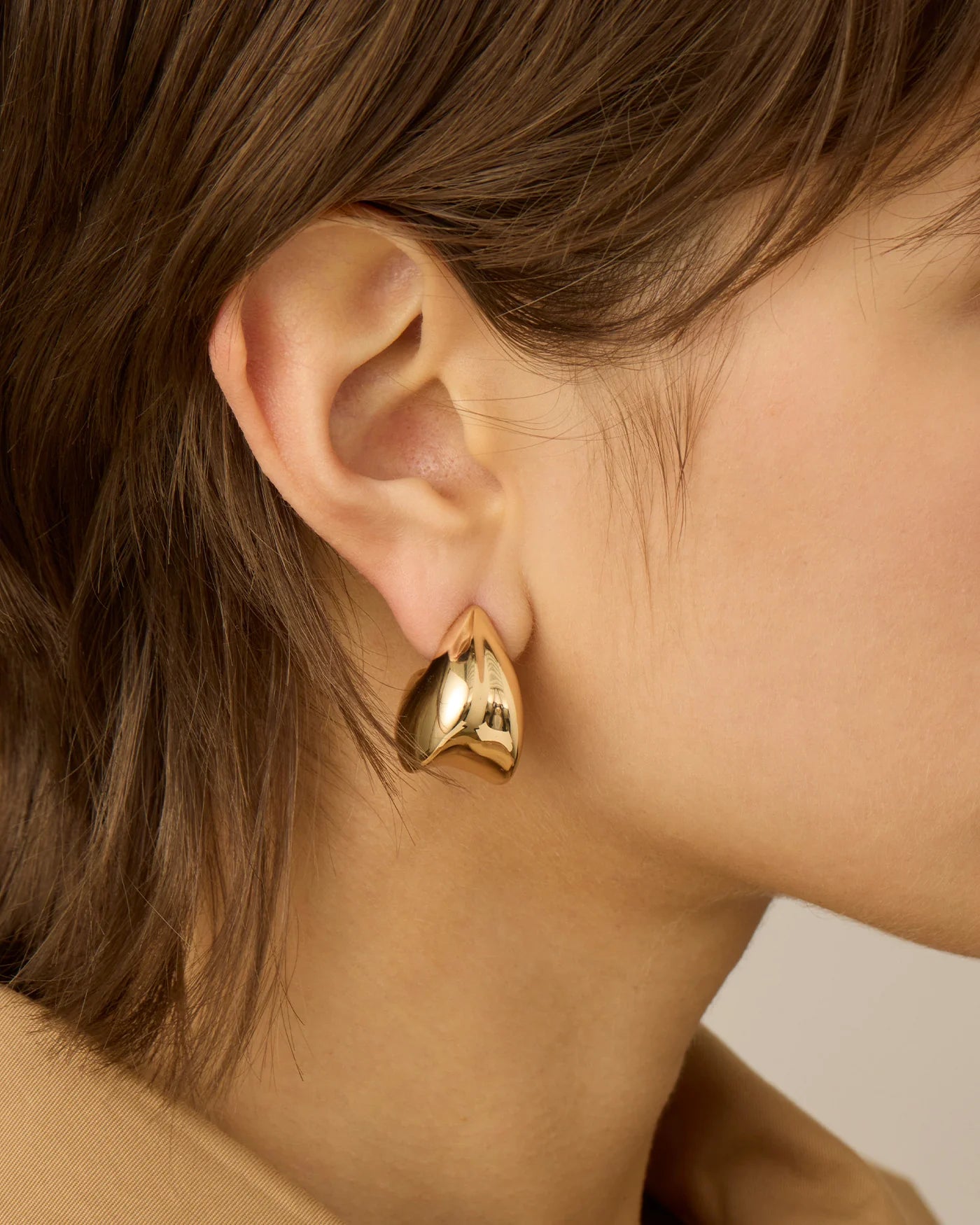 Nouveaux Puff Earrings in Gold