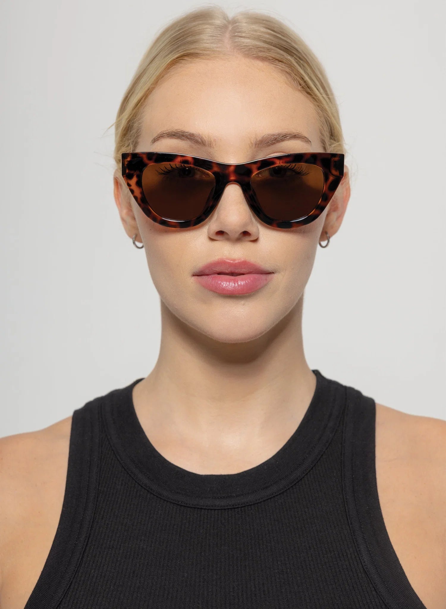 Kinni in Tortoiseshell