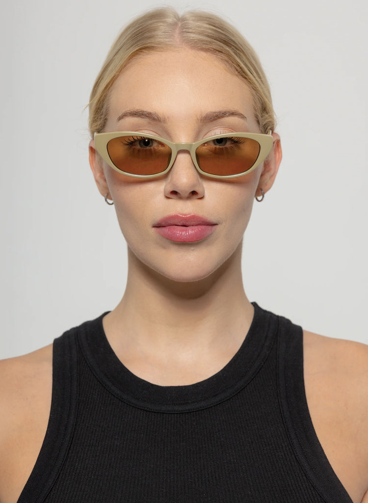 Shona in Sand/Brown