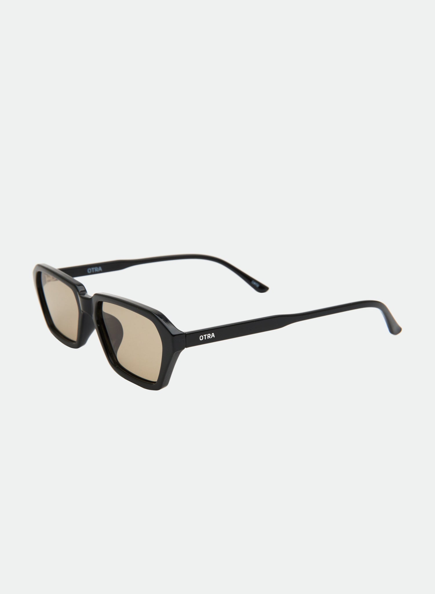 Izzy in Black/Olive