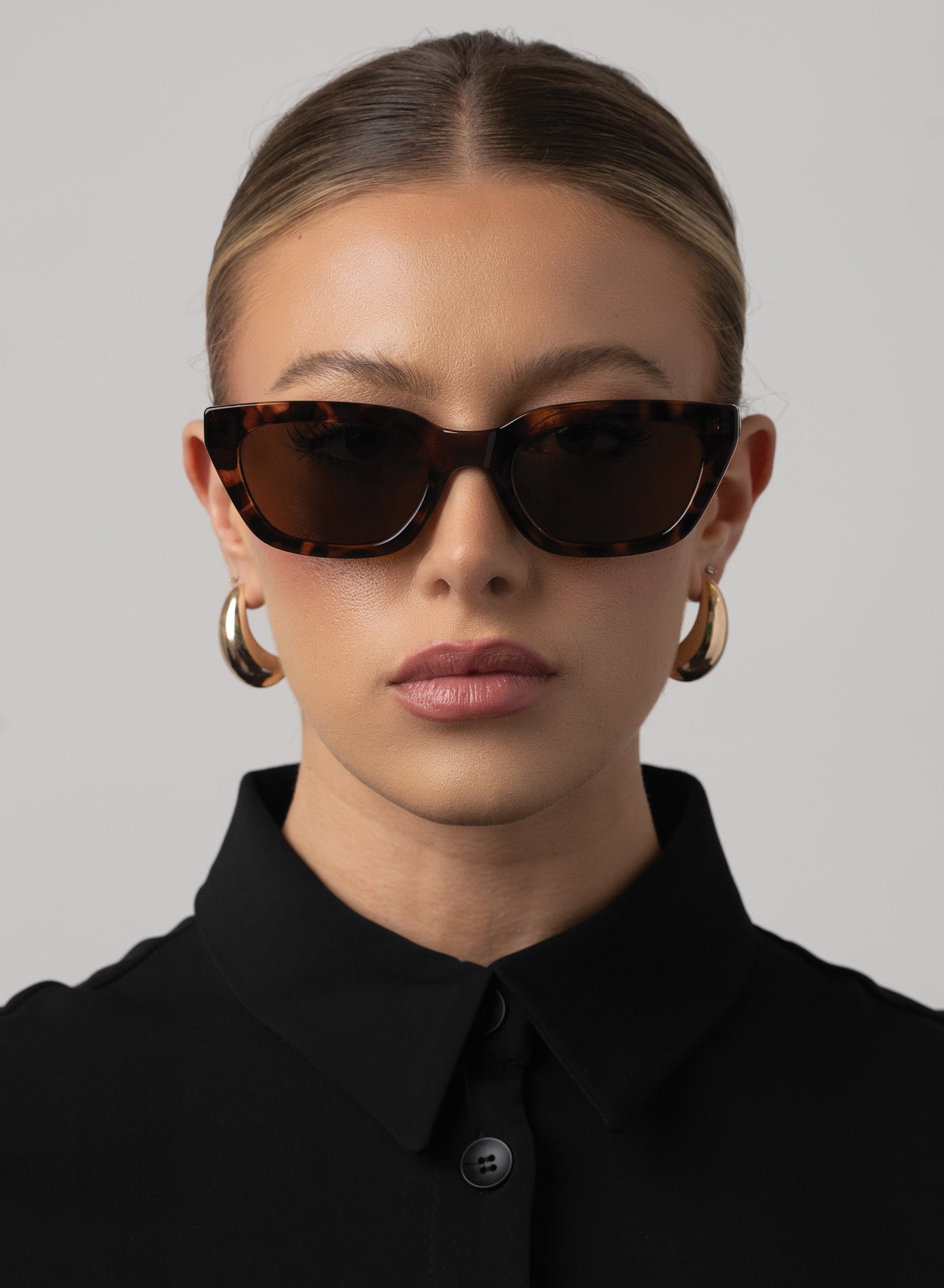 Nove in Tortoiseshell
