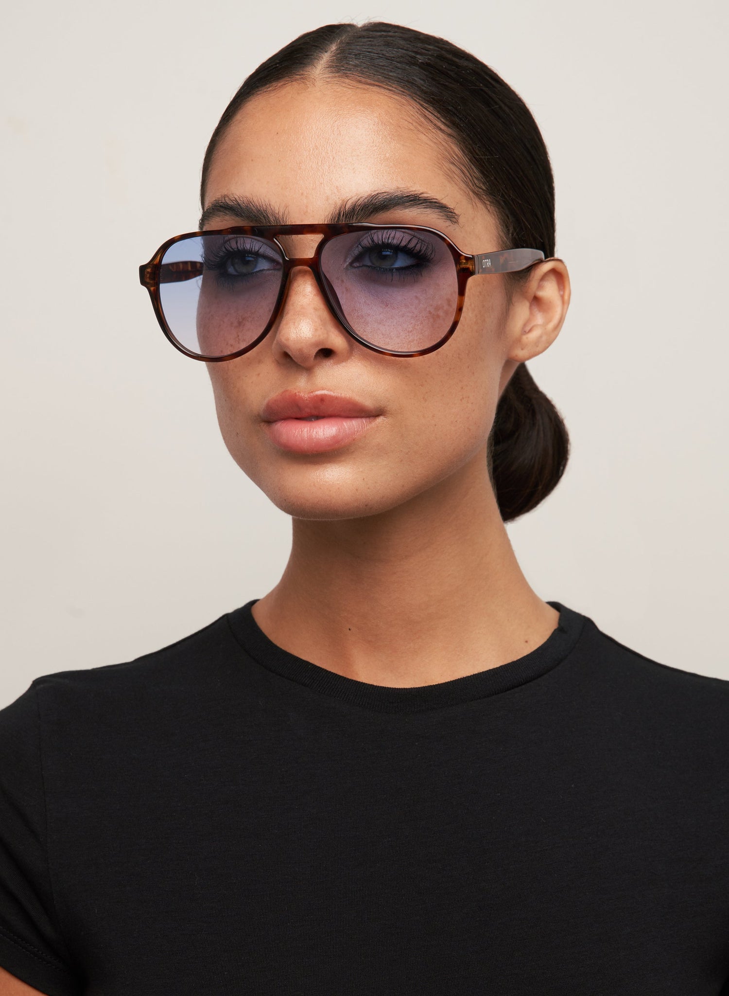 Stevie in Tortoiseshell/Blue Fade