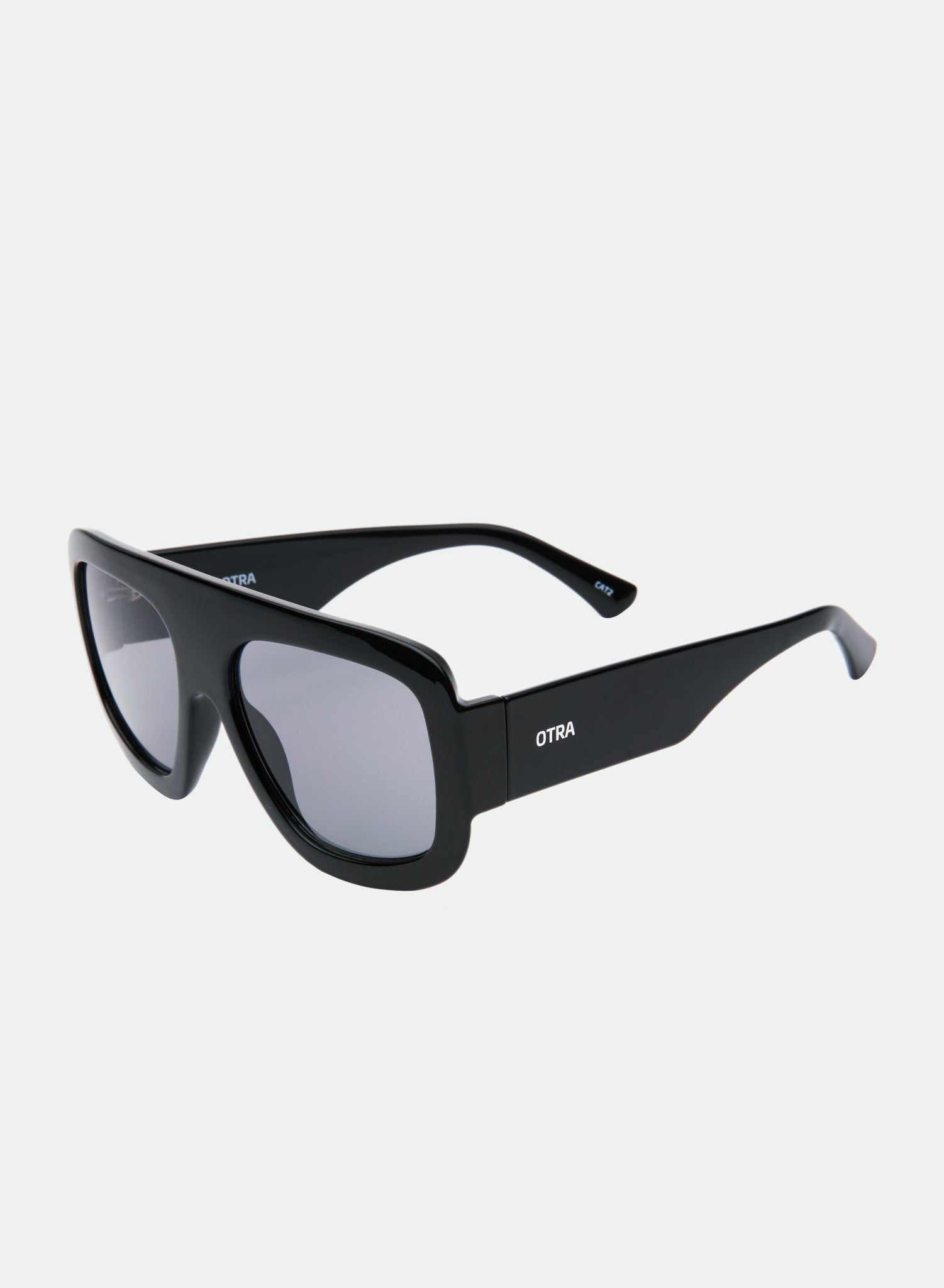 Vail in Black/Smoke