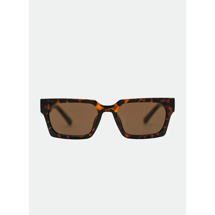 Roco in Tortoiseshell