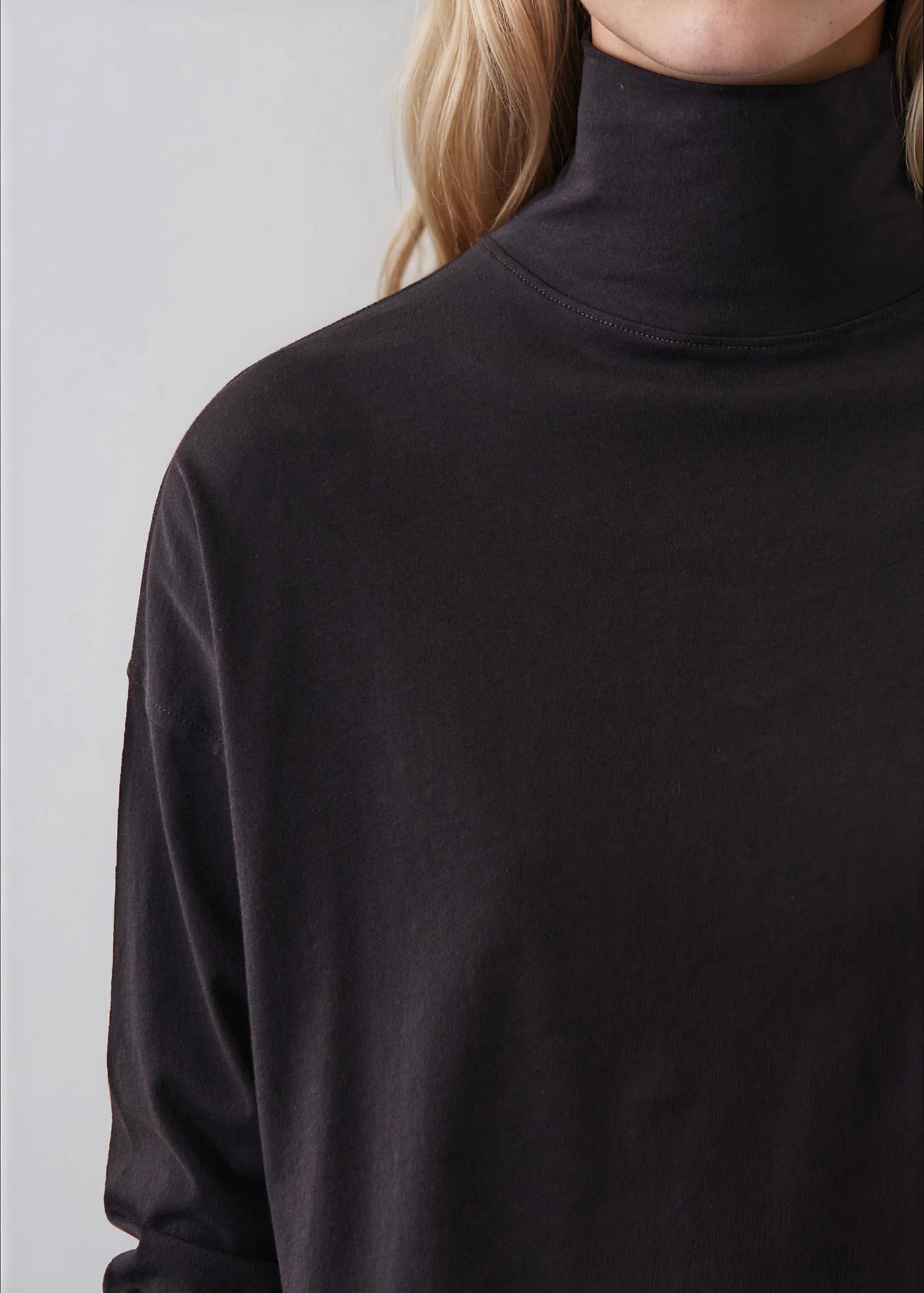 Organic Pima Cotton Oversized Turtleneck in Molasses