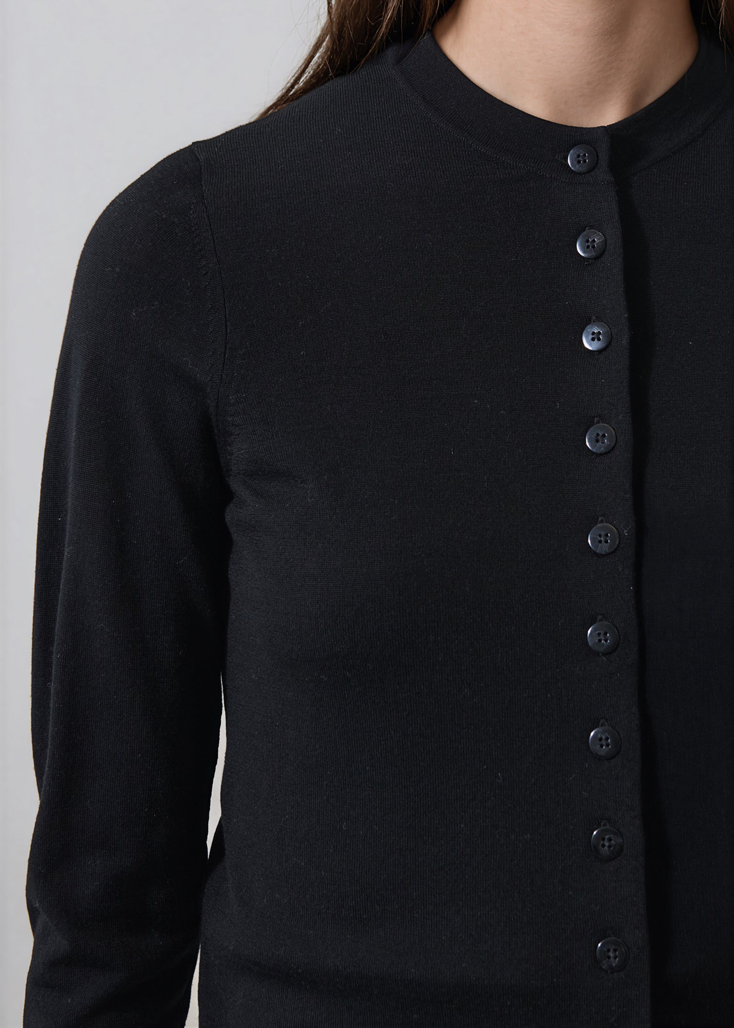 Extrafine Merino Cropped Cardigan in Black