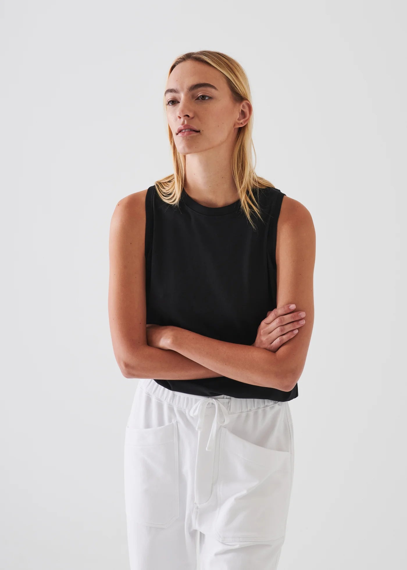 Iconic Boyfriend Tank in Black