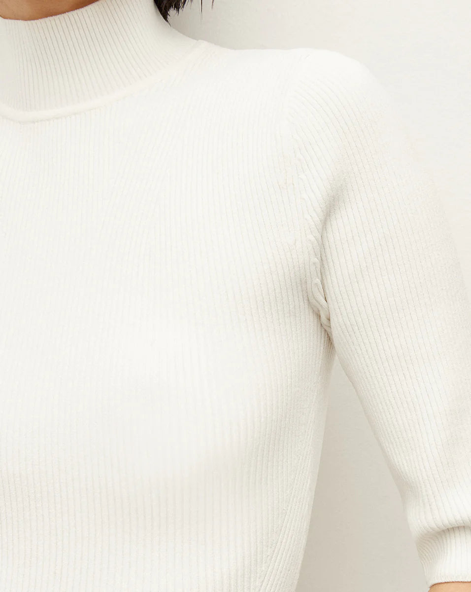 Pernia Knit Pullover in Off White