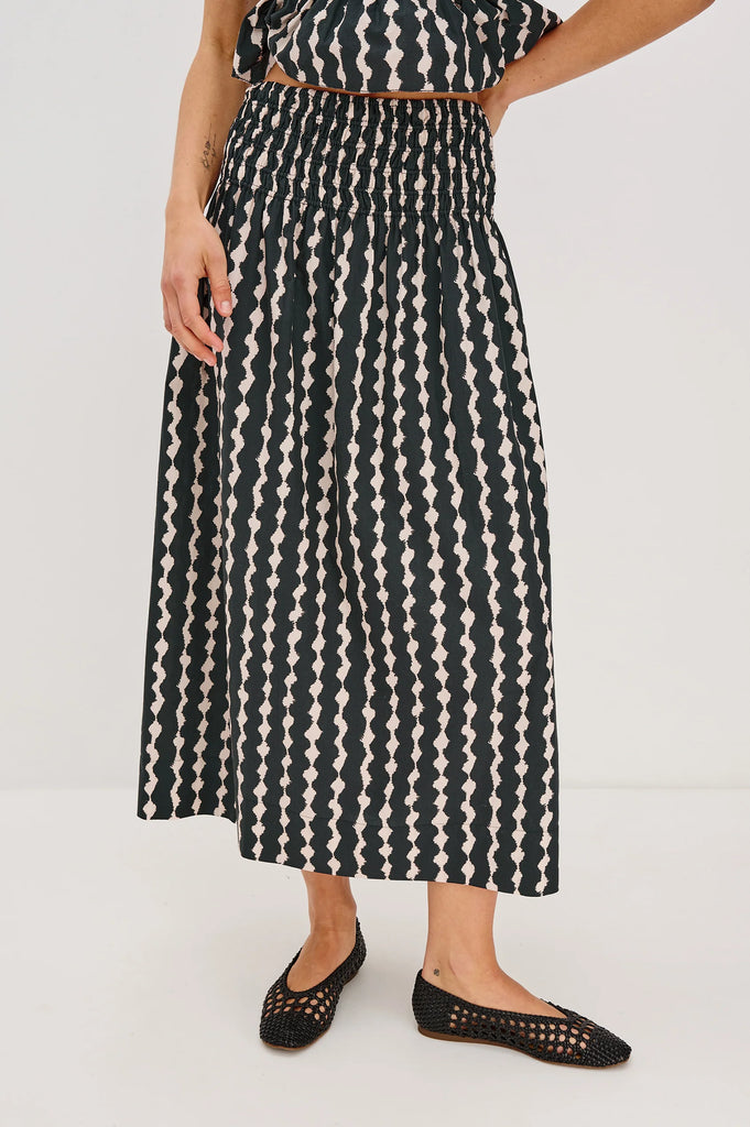 Alessa Skirt in Painted Noir