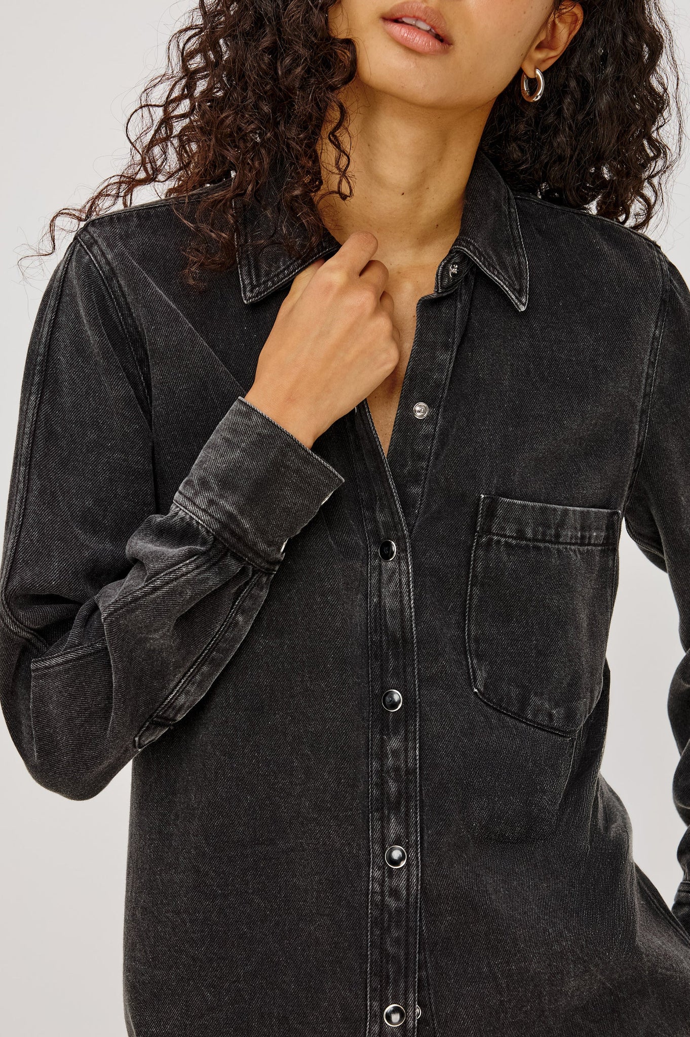 Atticus Shirt in Washed Black