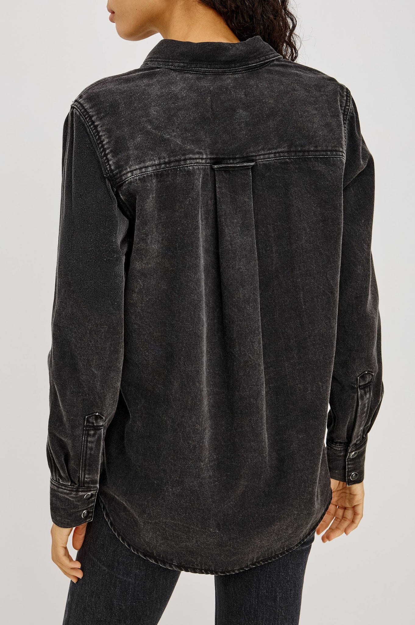 Atticus Shirt in Washed Black