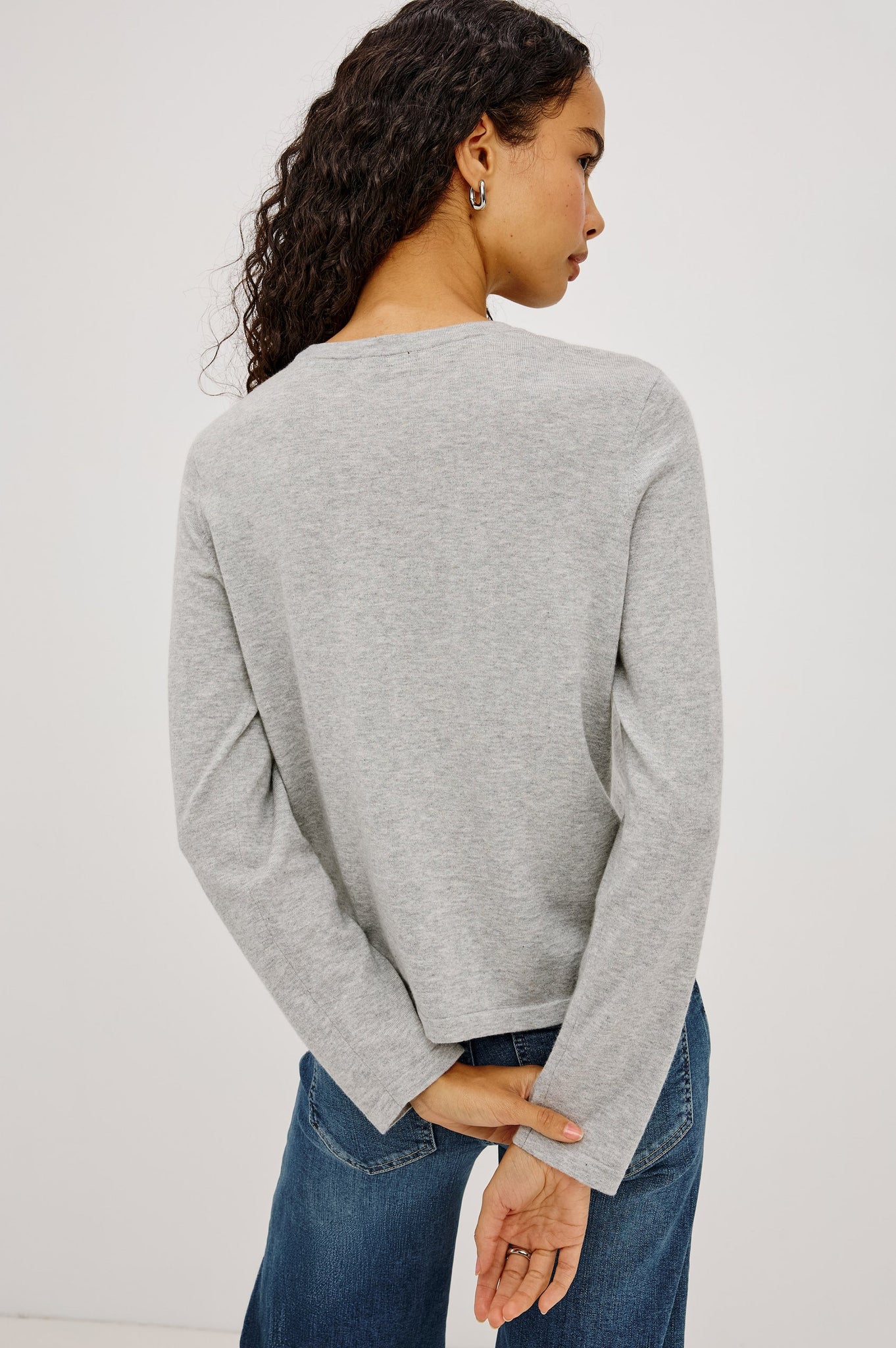 Cotton Cashmere Long Sleeve T-Shirt in Heather Grey