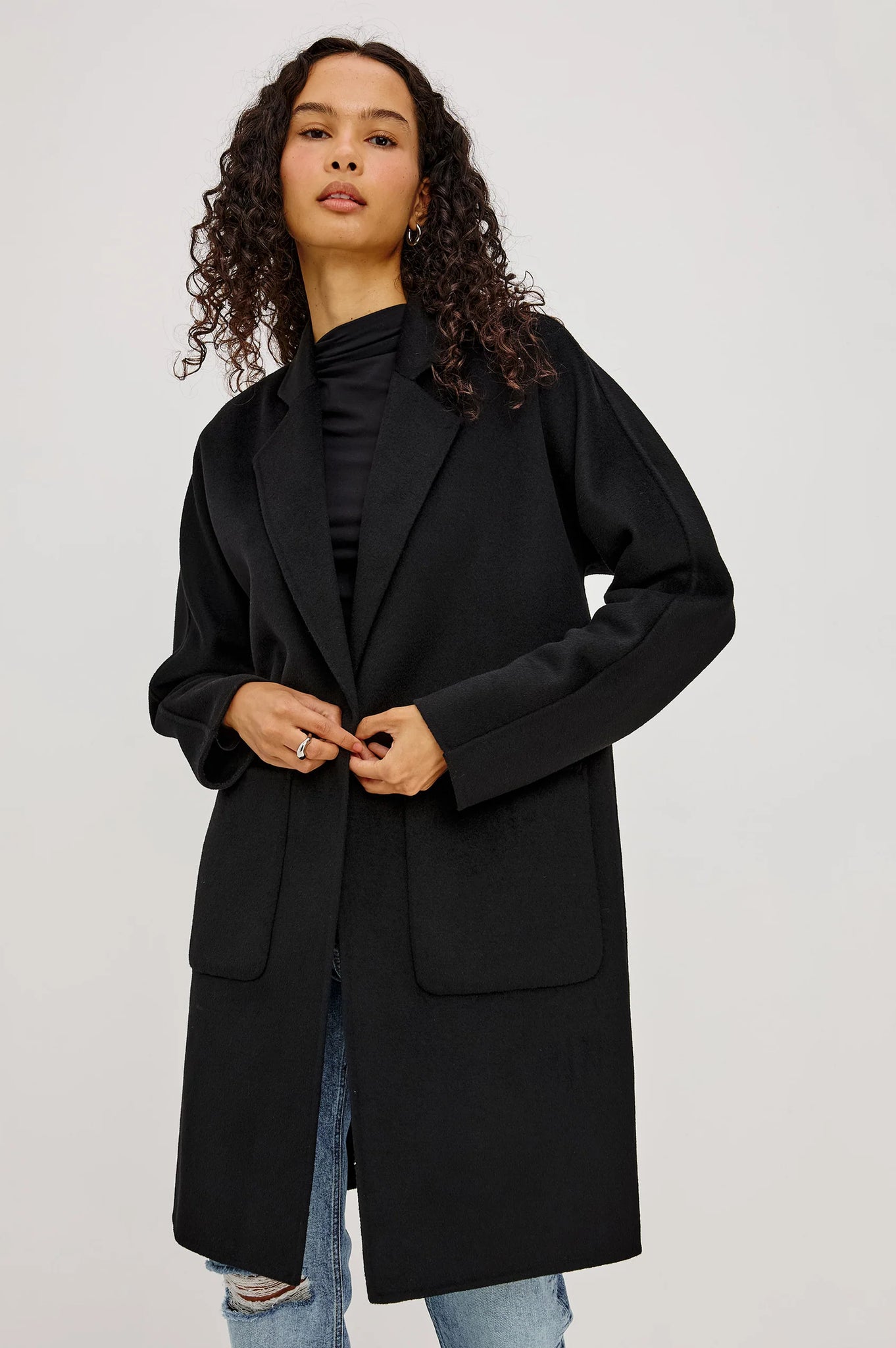 Everest Coat in Black