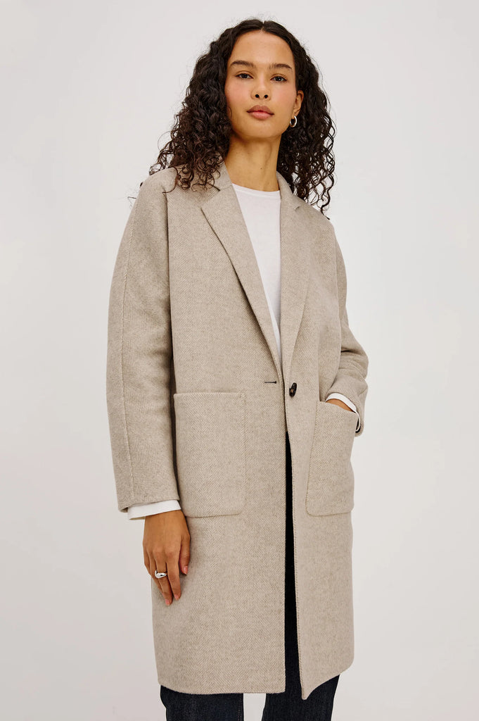 Everest Coat in Oat Herringbone