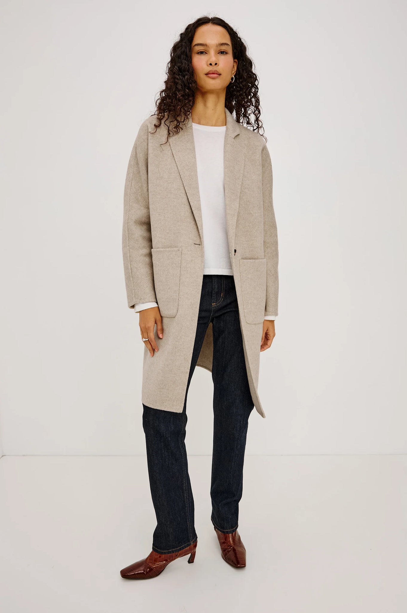 Everest Coat in Oat Herringbone