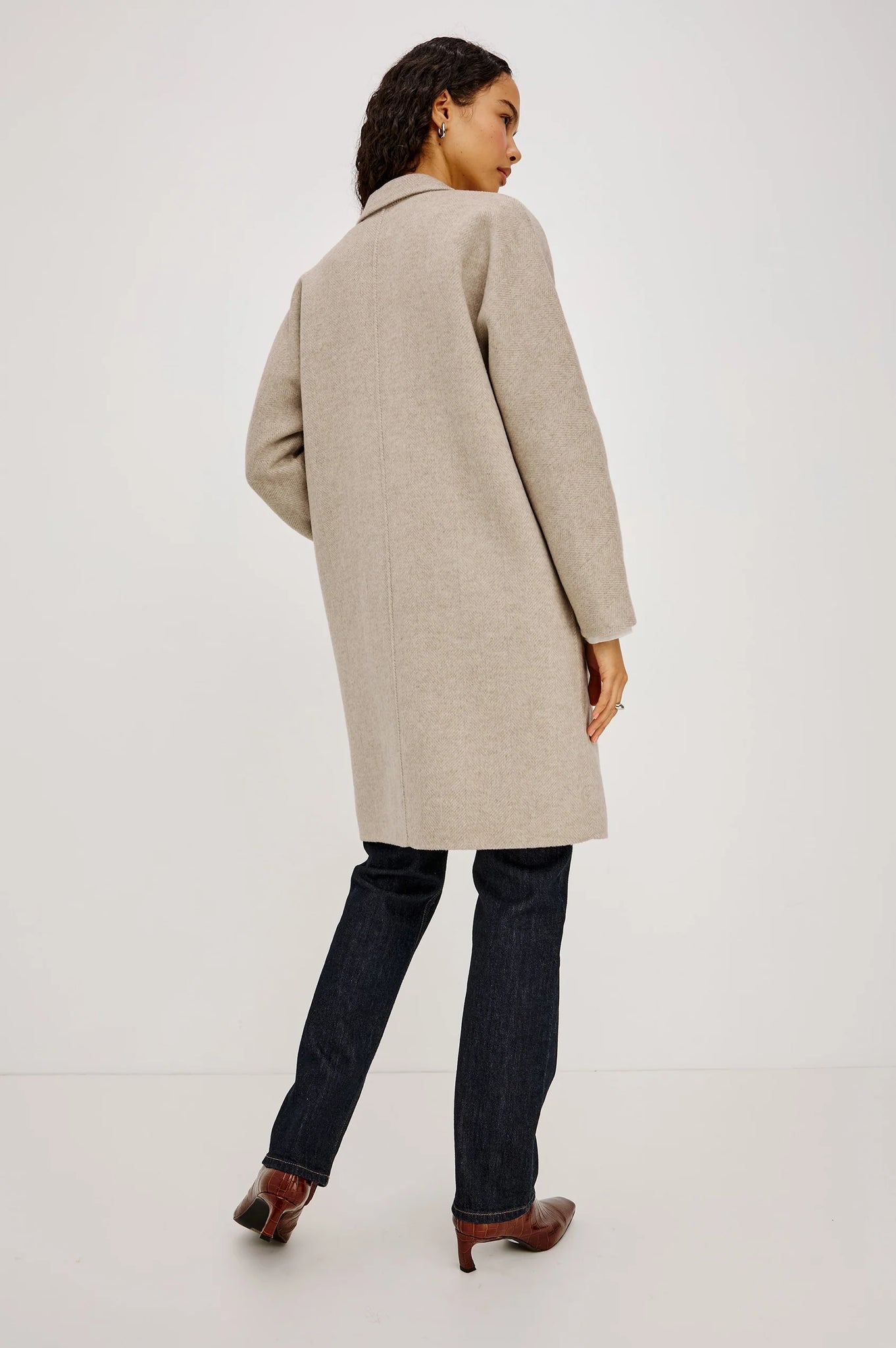 Everest Coat in Oat Herringbone