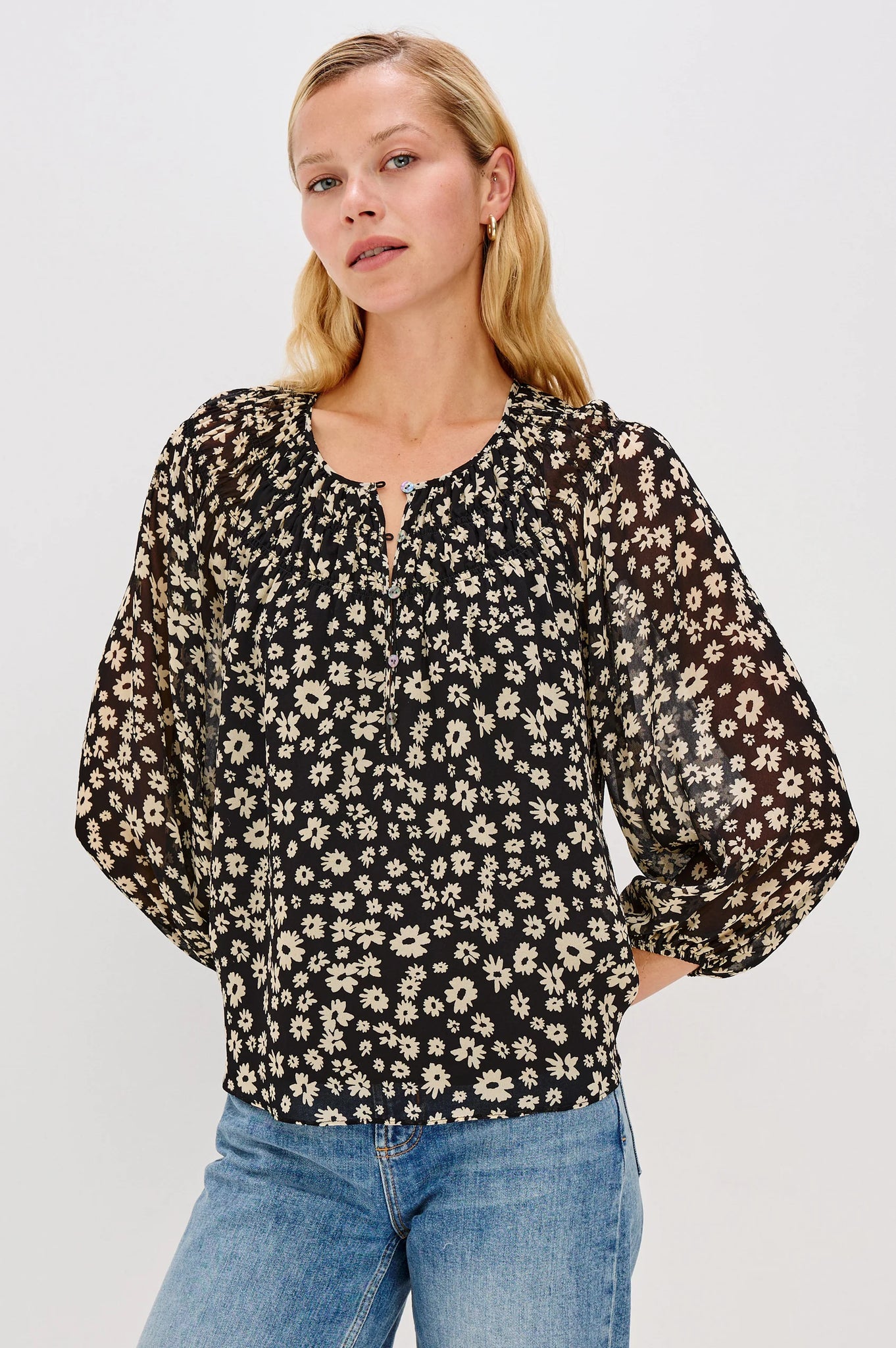 Isolde Top in Sun Daisies