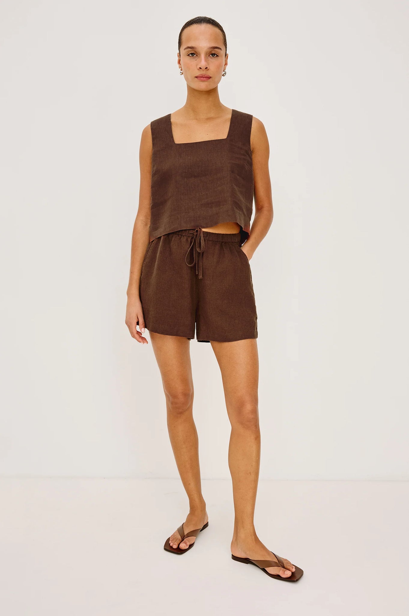 Jenner Short in Espresso