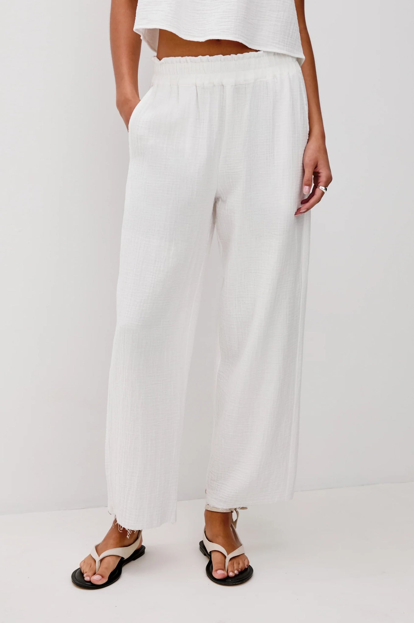 Leon Crop Pant in White