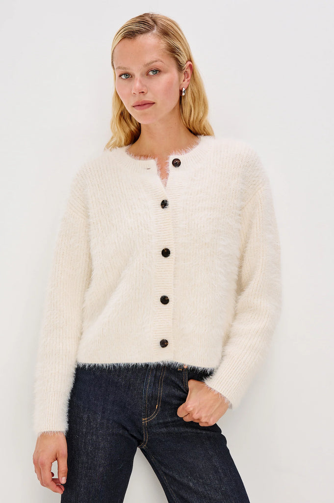 Melo Cardigan in Ivory