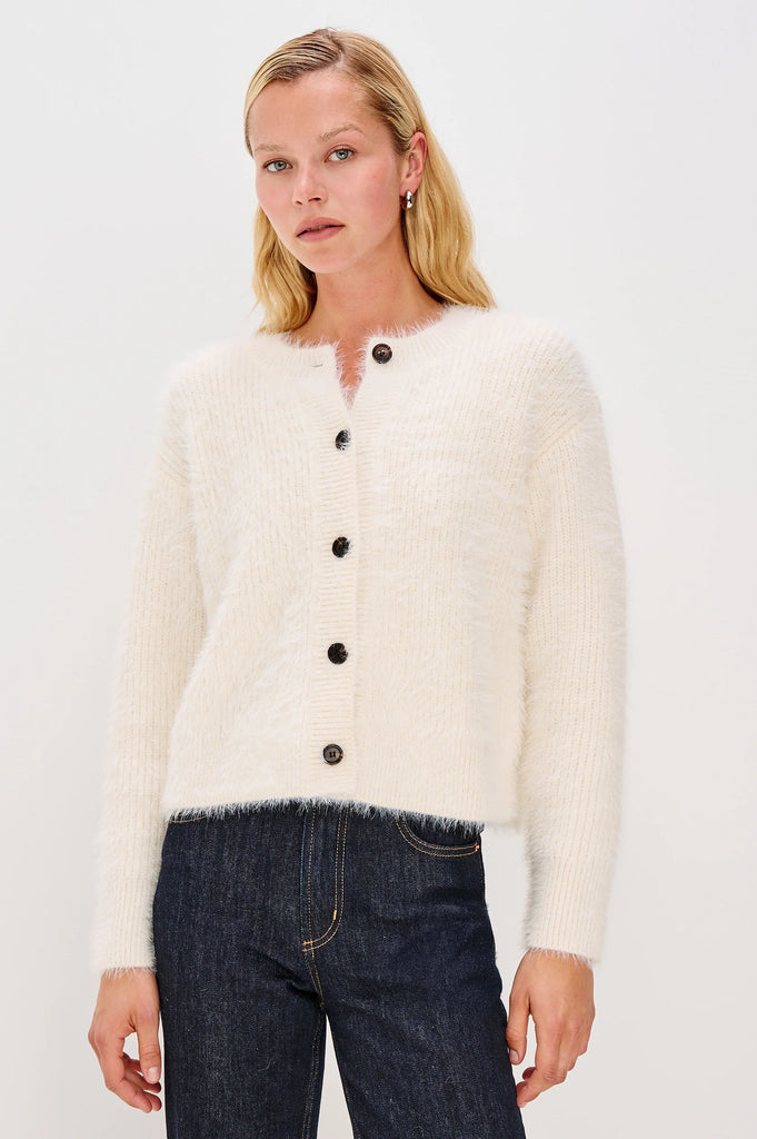 Melo Cardigan in Ivory