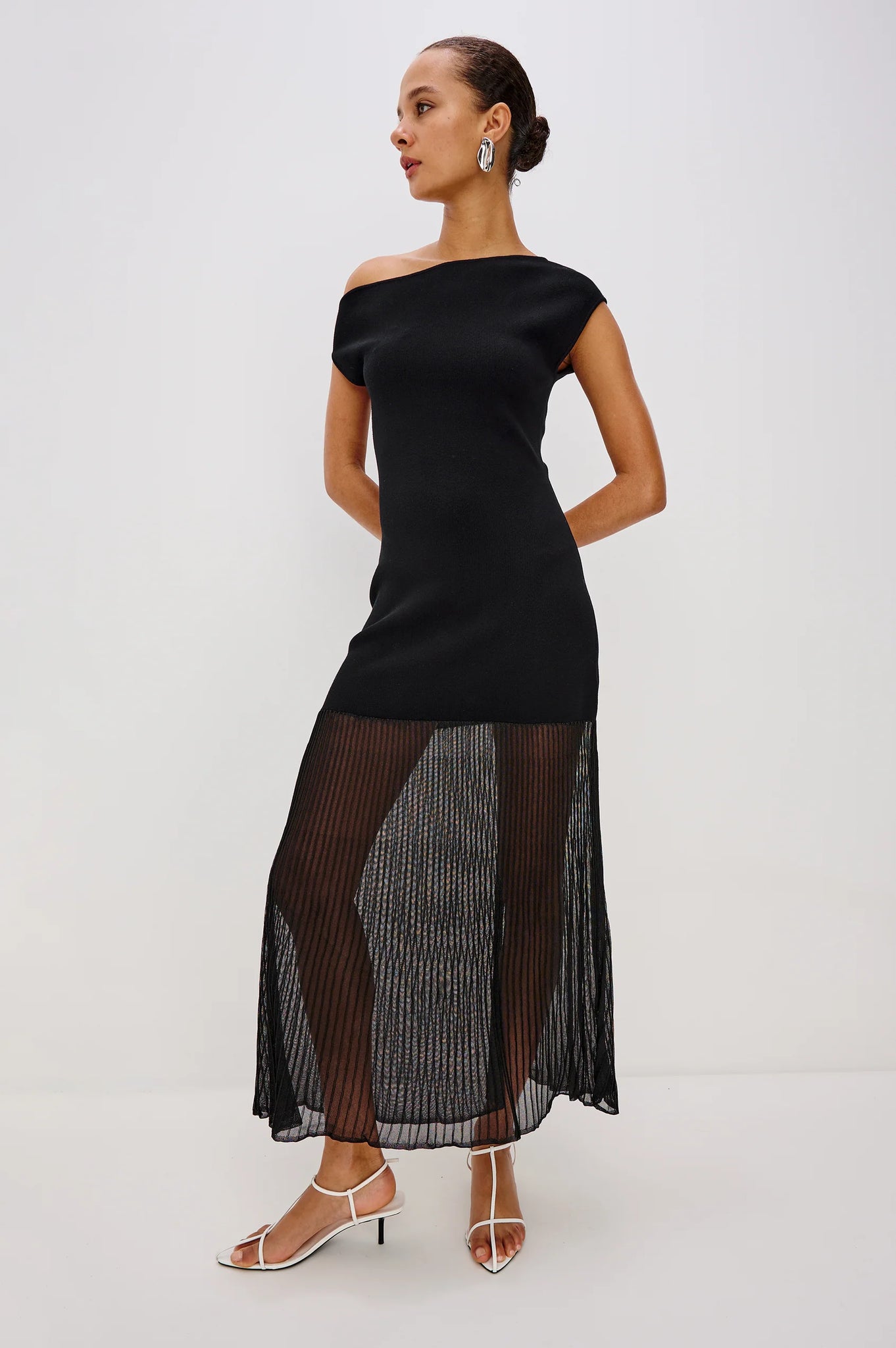 Vinka Dress in Black
