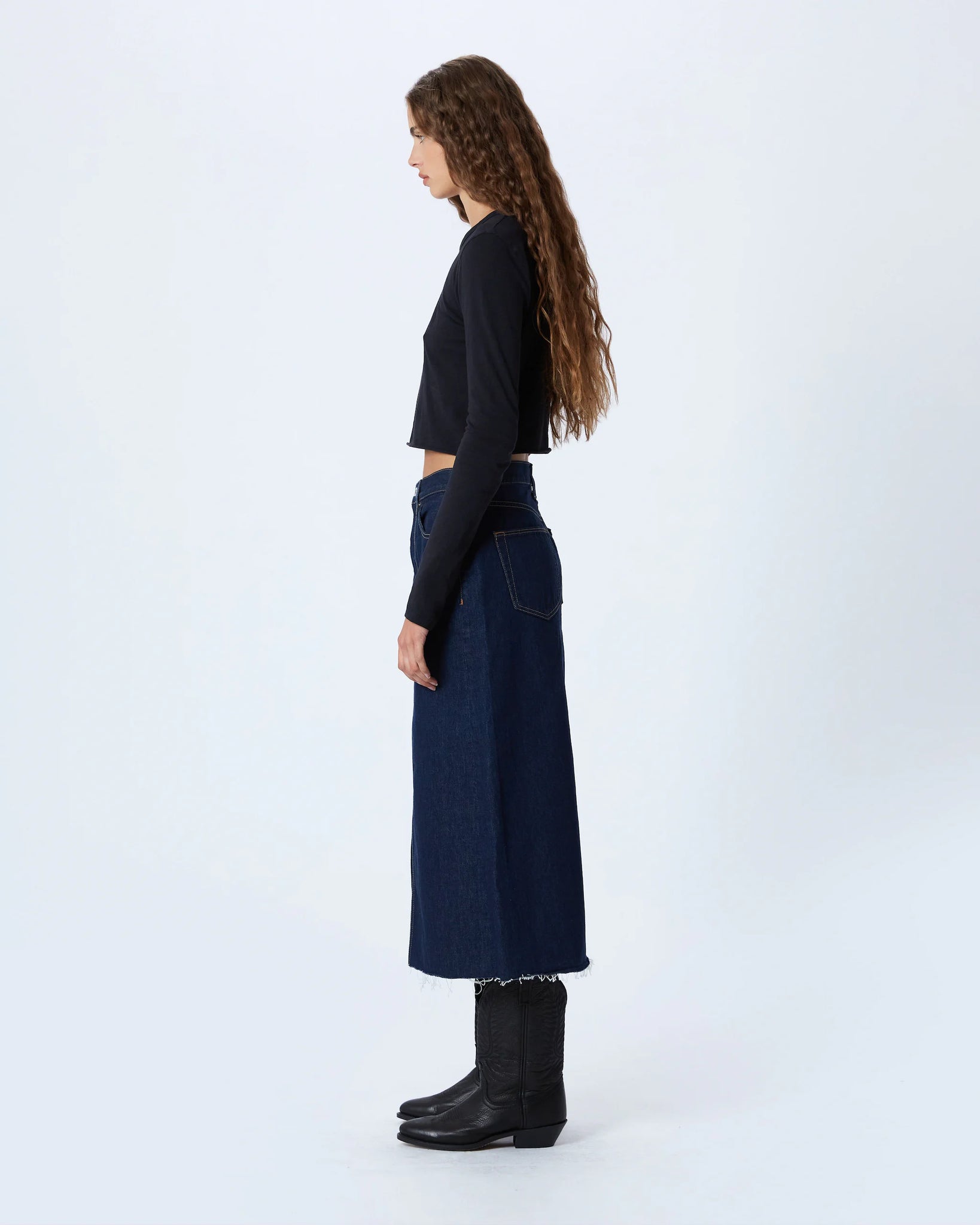 Mid Rise Skirt in Midnight Mile