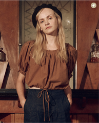 The Hills Top. Suntan - l