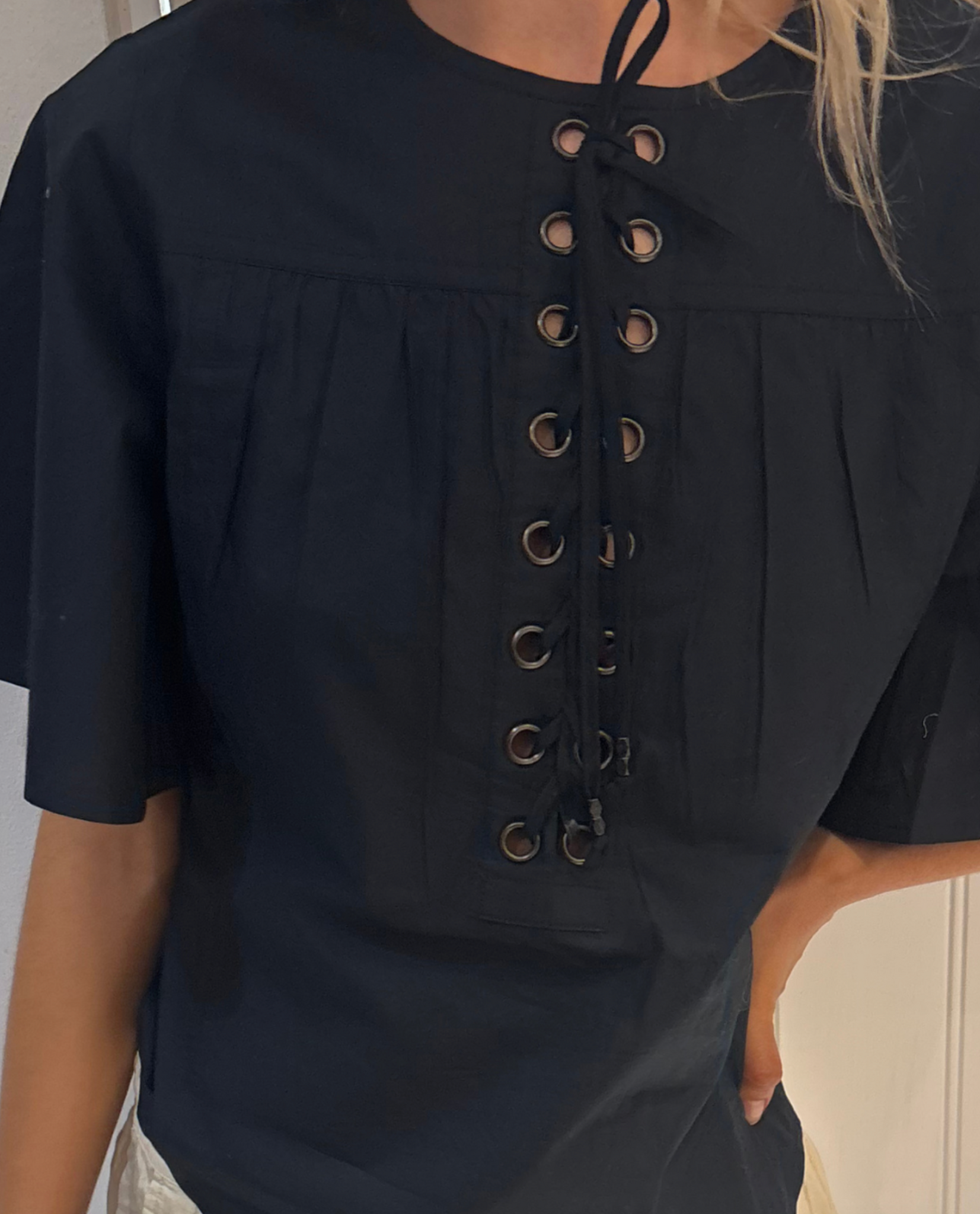 Dianga Top in Black