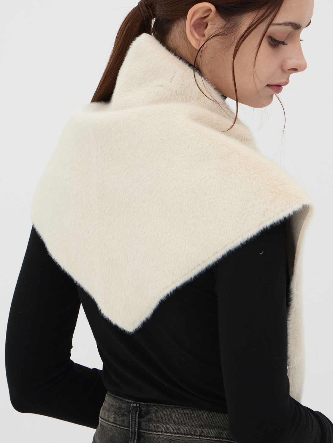 Furbana Lightweight Faux Fur Pull-Through Bandana in Black