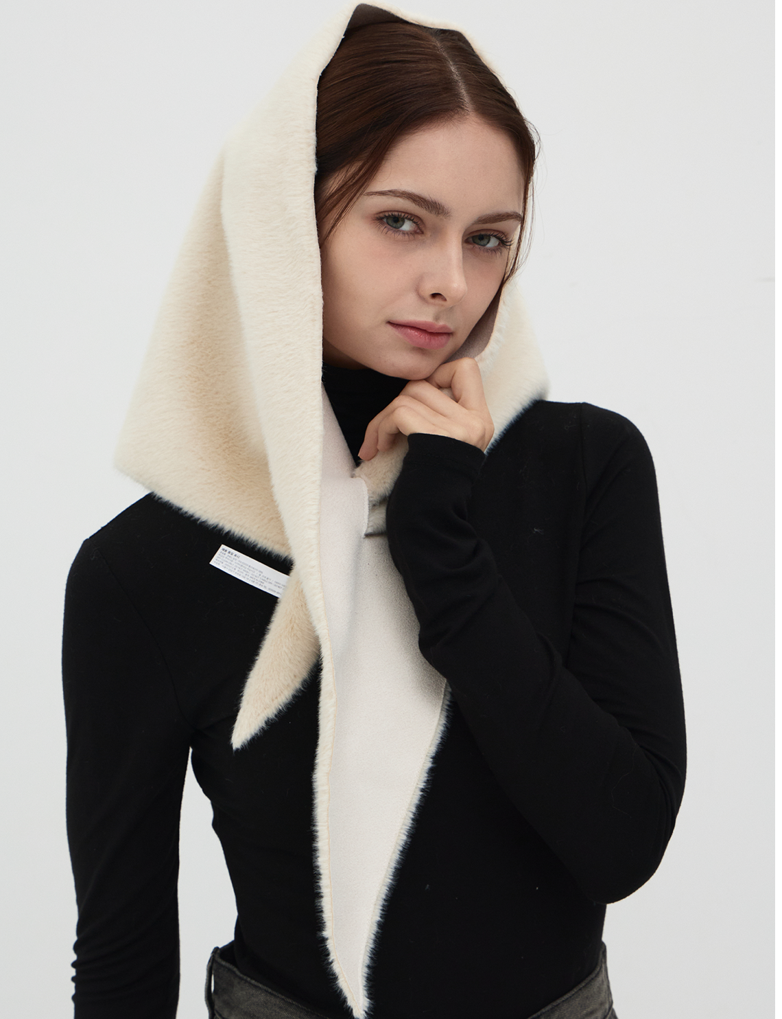 Furbana Lightweight Faux Fur Pull-Through Bandana in Black