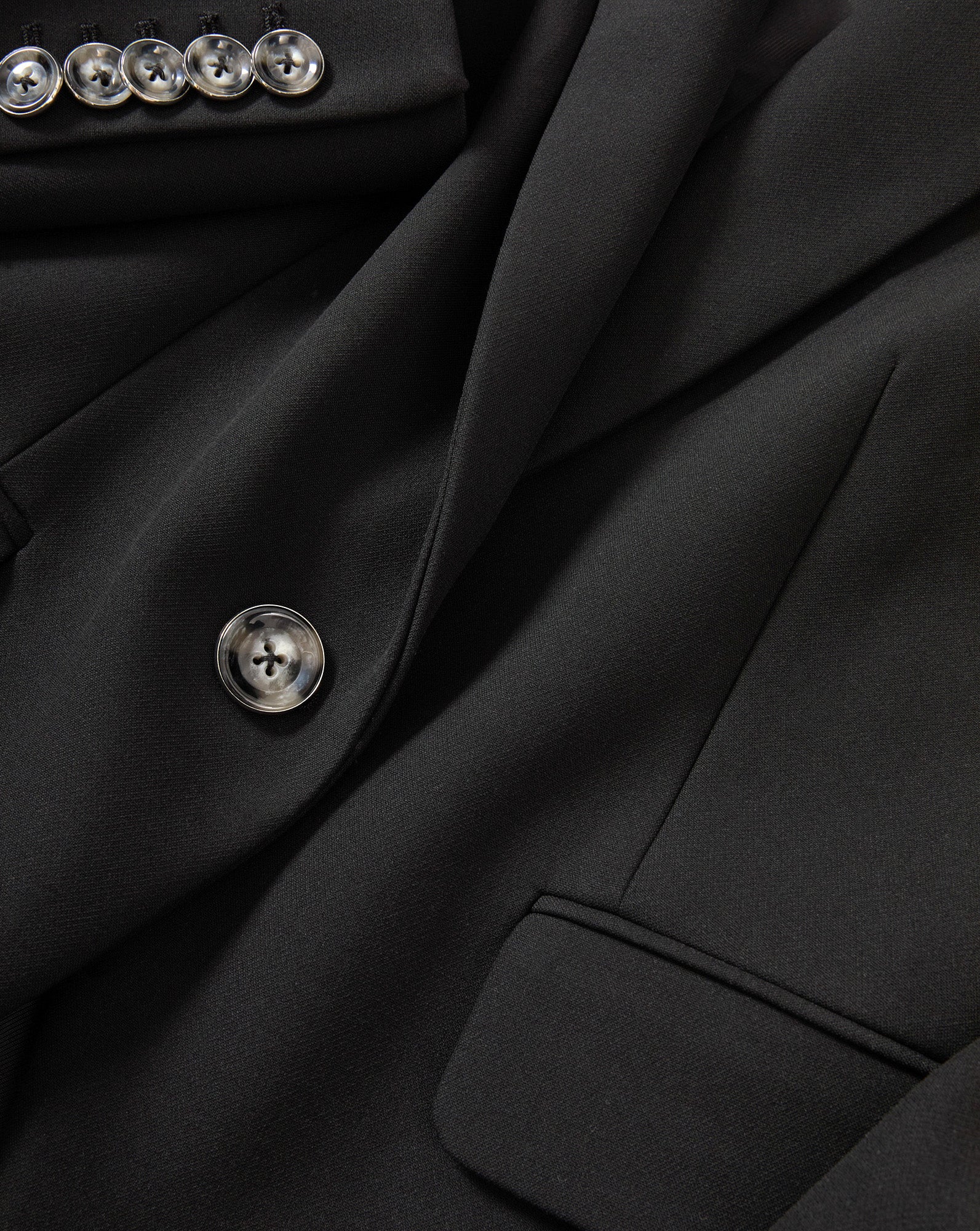 Single Breasted Miller Dickey Jacket in Black