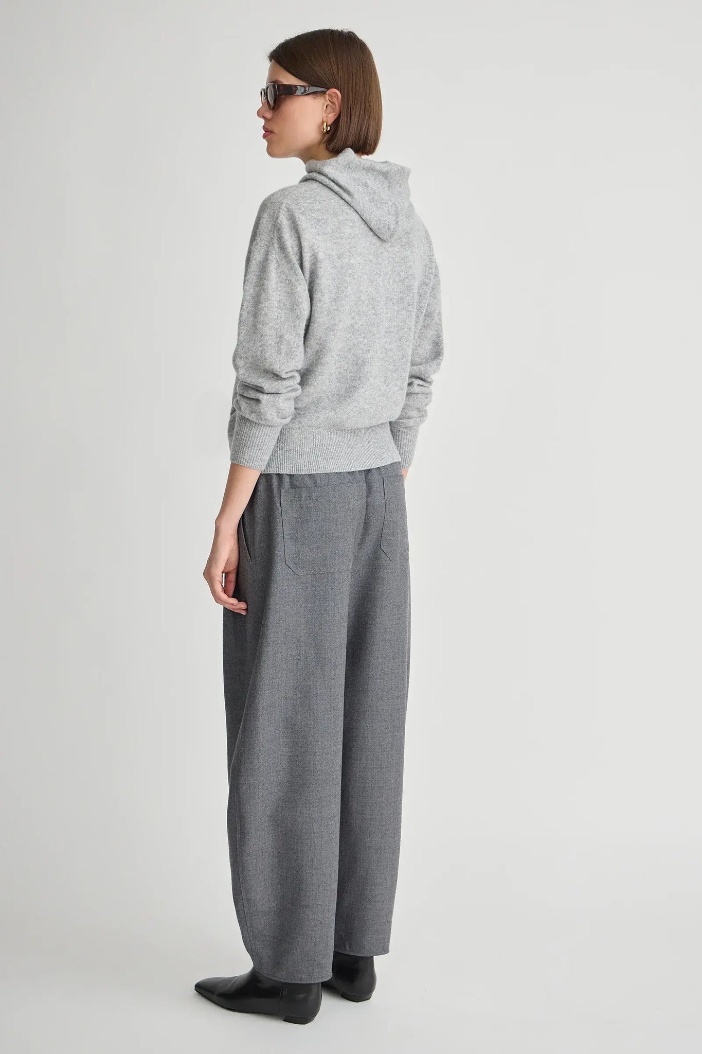 Softest Tissue Snoody Hood in Heather Grey