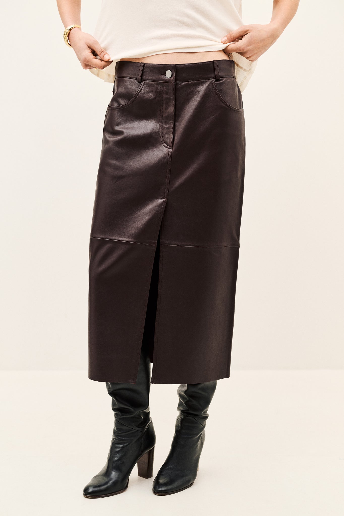 Solene Classic Skirt. Aubergine