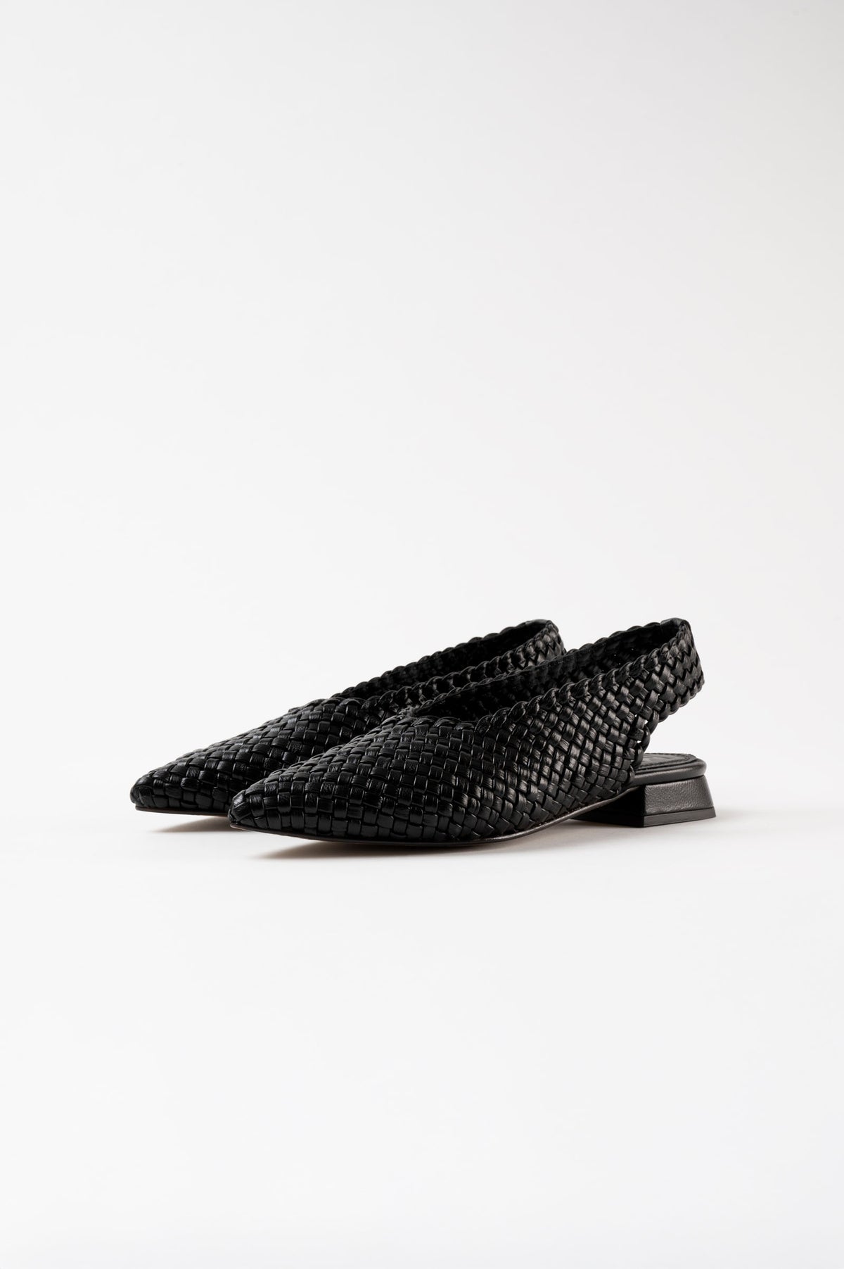Soledad Black Woven Leather Flat Shoes