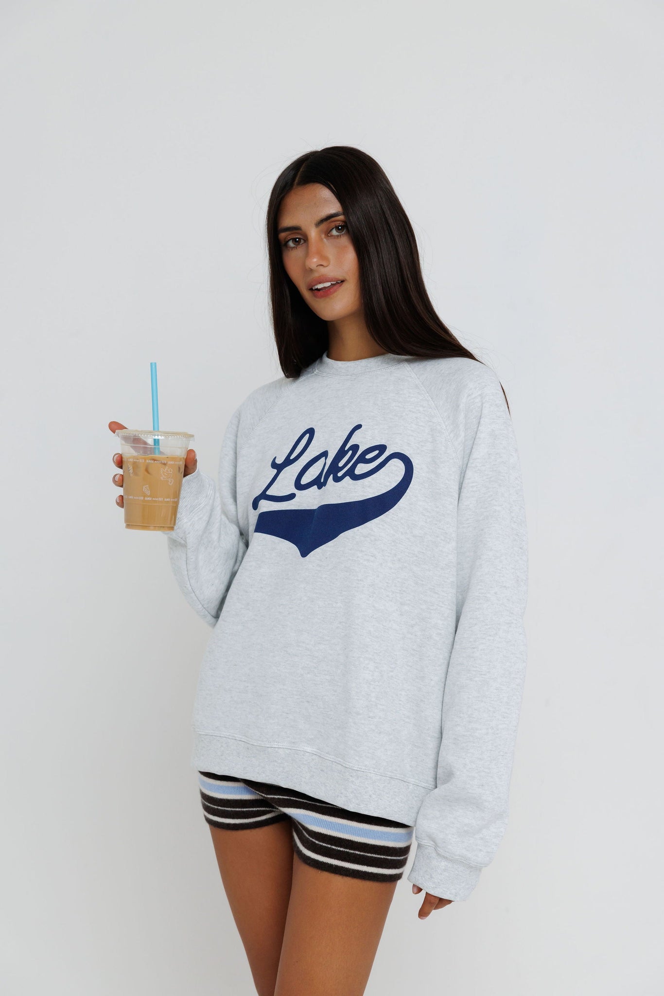 Lake Raglan Sweatshirt in Heather Ash