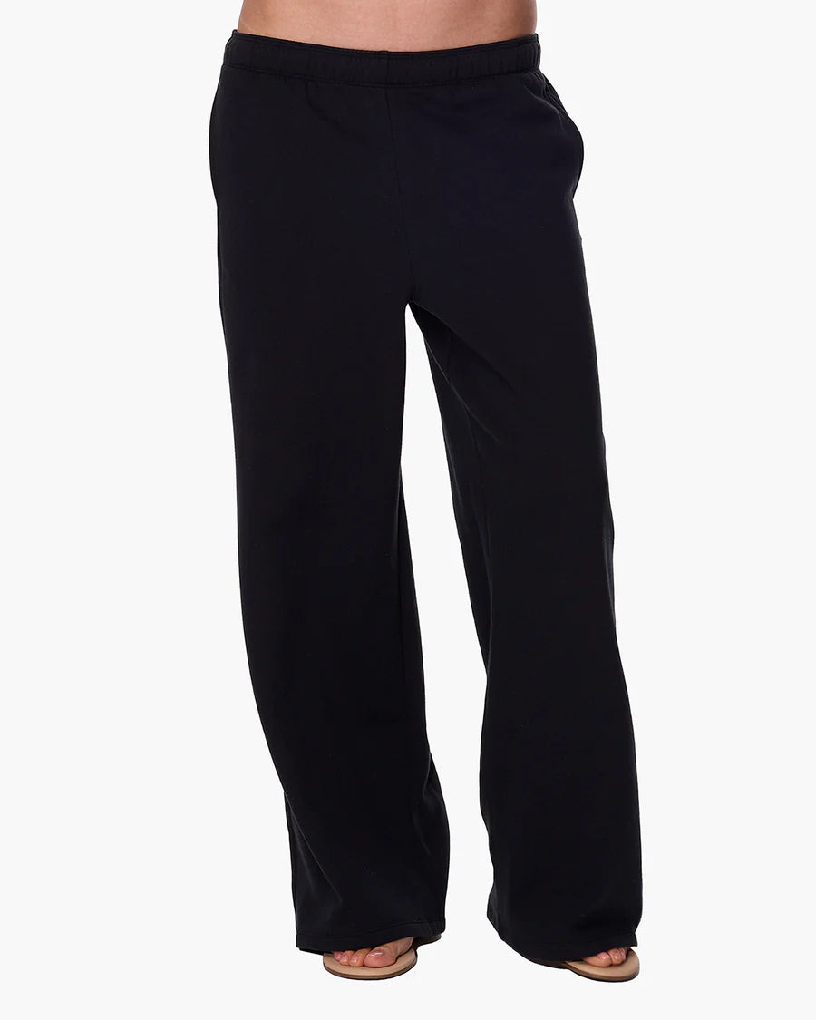 CloudSoft Wide Leg Jogger in Black