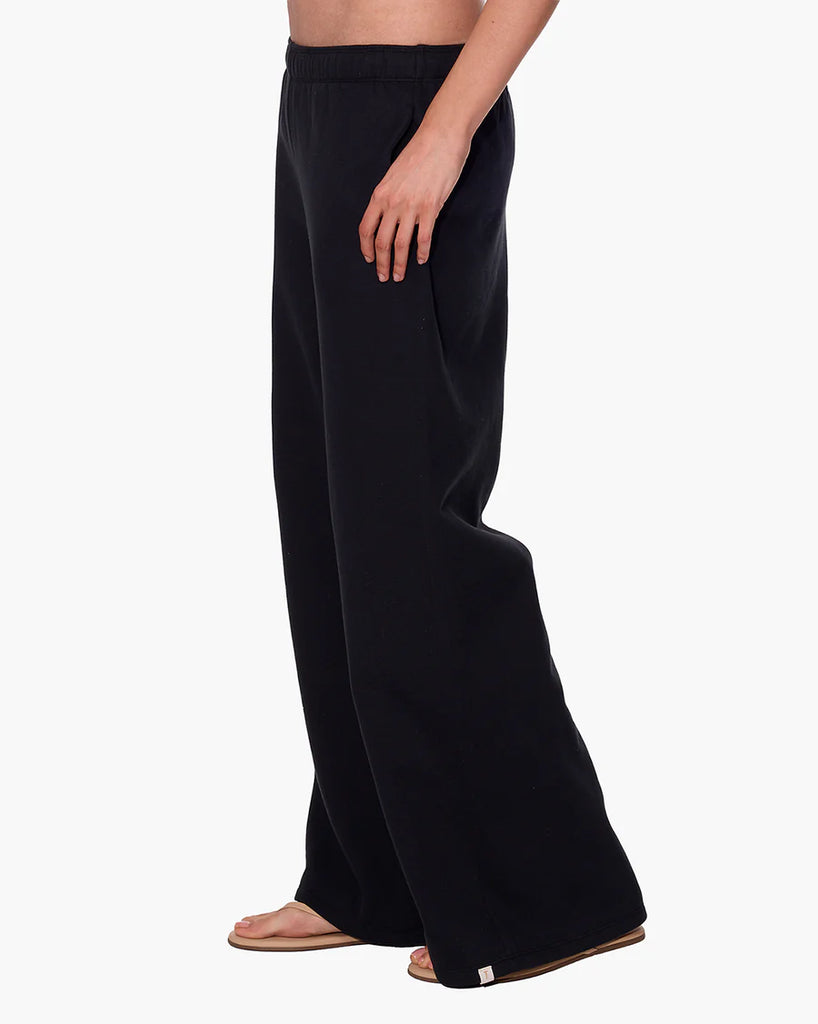 CloudSoft Wide Leg Jogger in Black