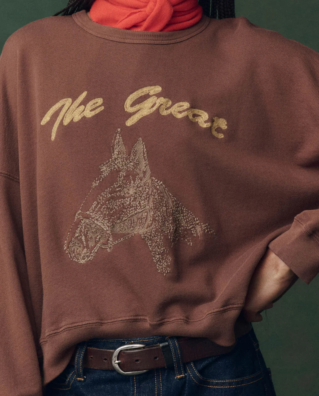 The Teammate Sweatshirt with Horse Embroidery. Umber