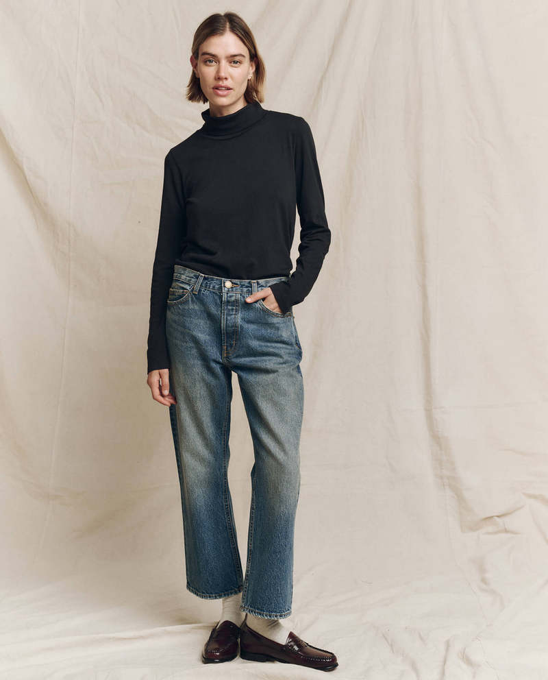 The Turtleneck. Almost Black