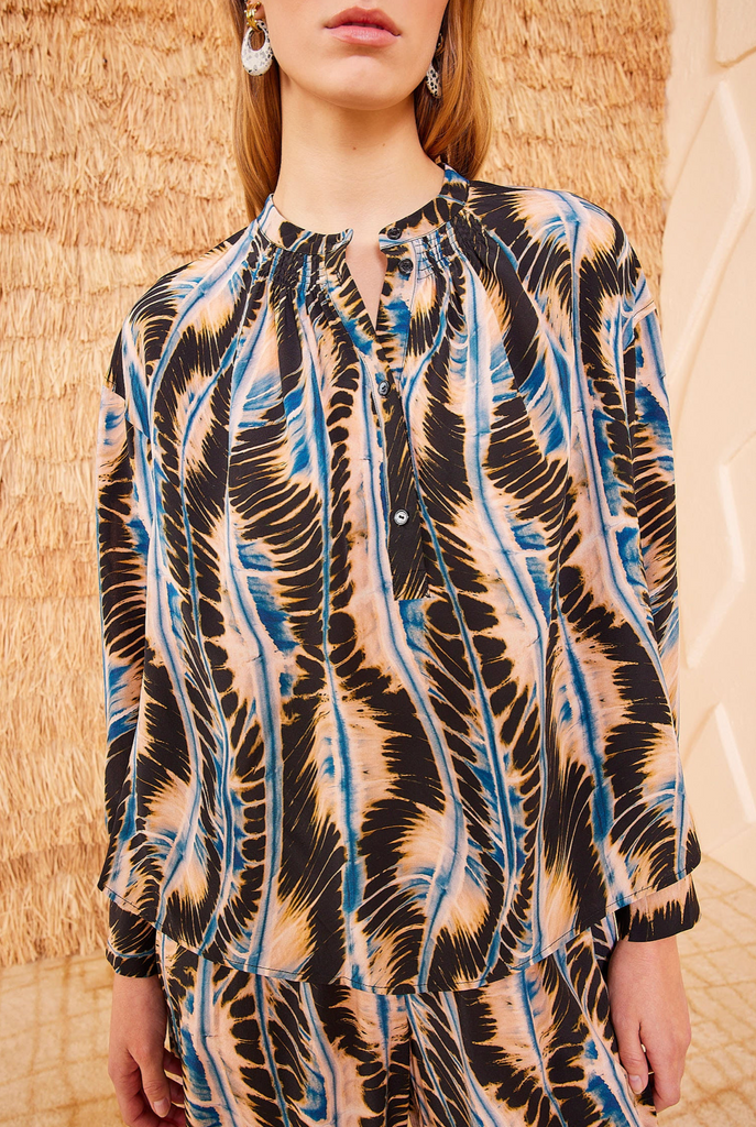 Nehir Blouse in River