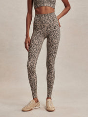 Freesoft High Rise Legging 28" in Dappled Floral - m