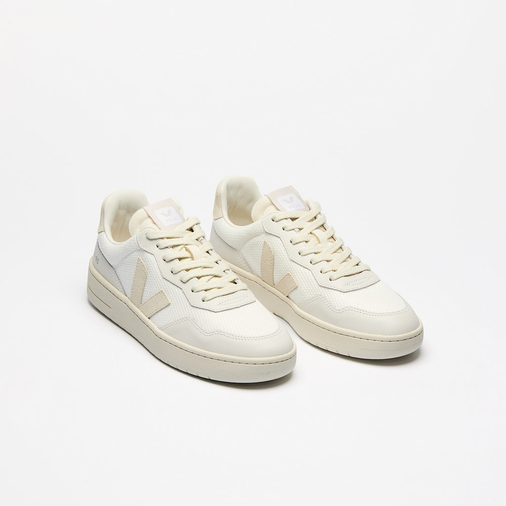 V-90 B-Mesh in White Pierre