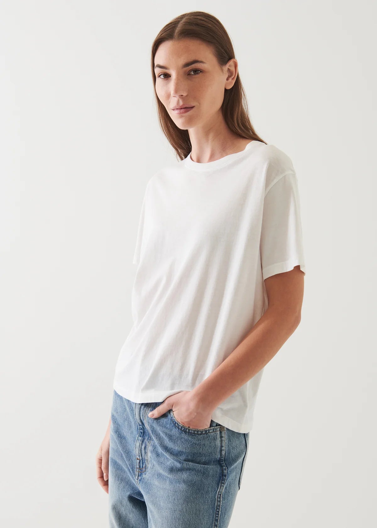 Lightweight Pima Cotton Boyfriend T-Shirt in White