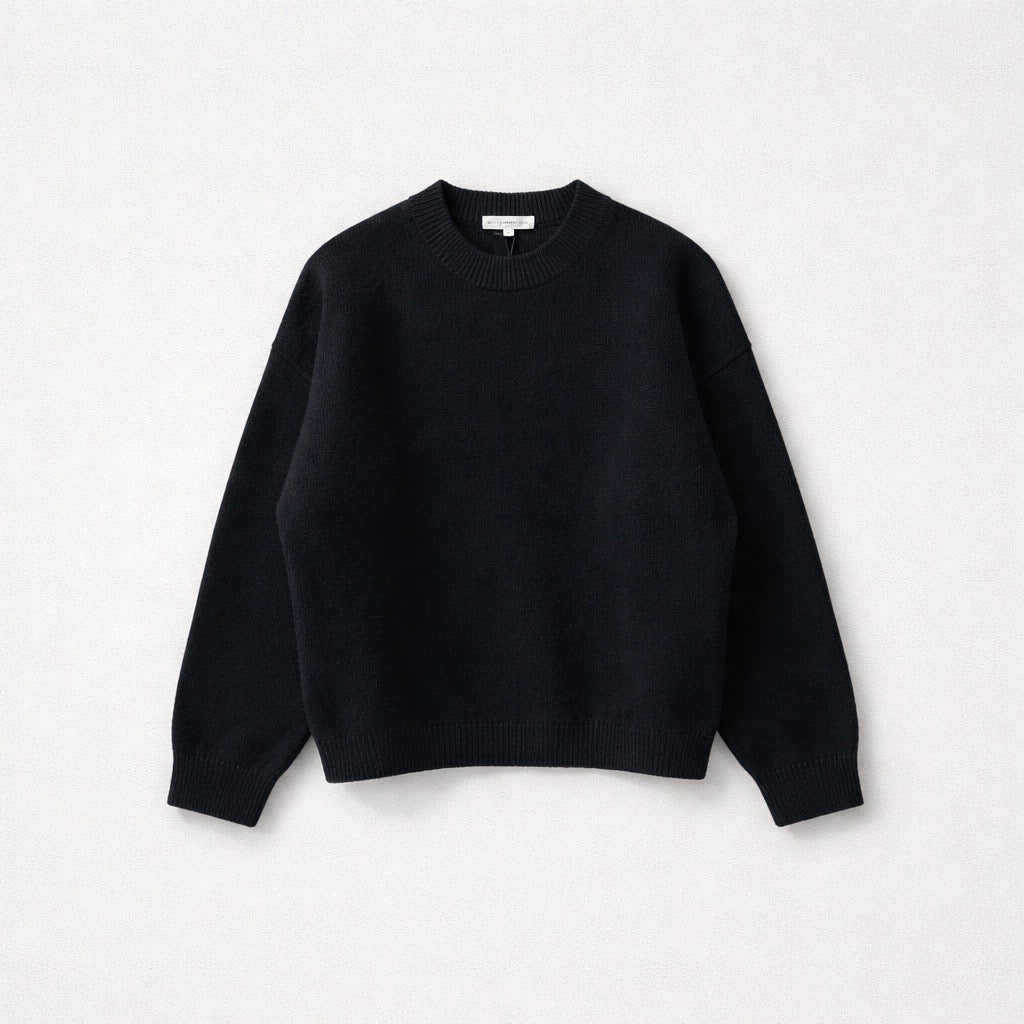 Cashmere Blend Cozy Crewneck in Black